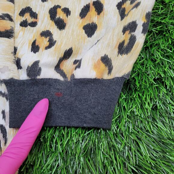 Vintage 90s Leopard AOP Sweatshirt Women M/L 22x20 Baggy USA - Picture 3 of 13